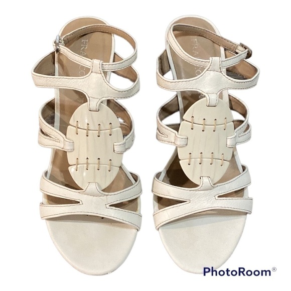 Franco Sarto cream seashell adjustable strap sandal’s | Size 8 1/2 - Picture 1 of 12